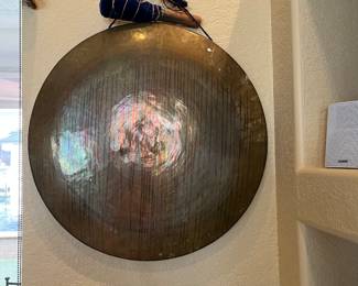 Bronze gong