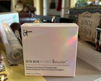 High quality make up and toiletries