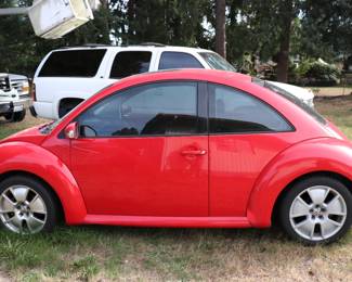 2003 Red Volkswagen New Beetle 