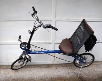 Vision Recumbent Bicycle Advanced Transportation Products Inc