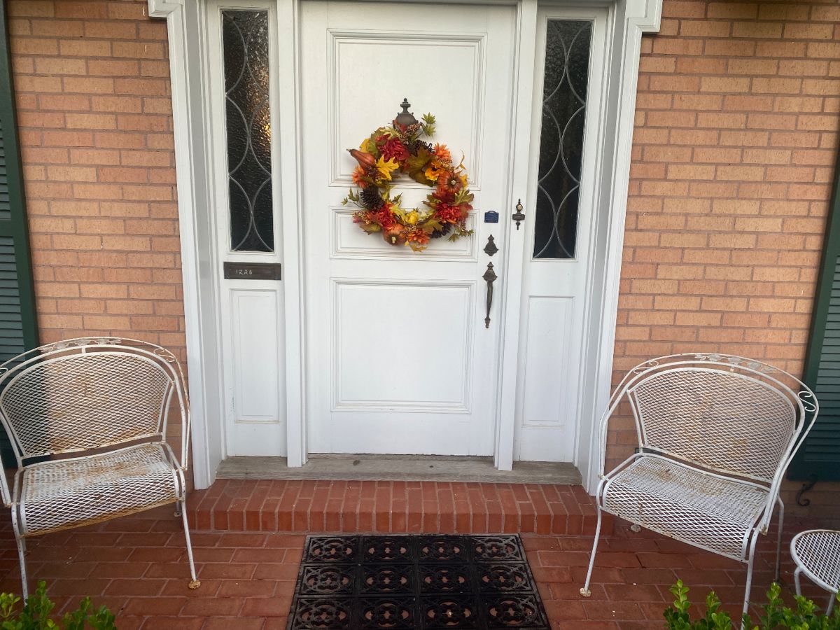 Living Estate Sale of Patsy Barham in Nacogdoches, TX starts on 10/6/2023