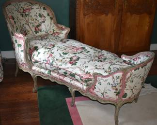 Louis XV Painted Chaise Lounge