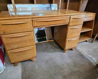 1950s Heywood Wakefield mid-century modern vanity with mirror and end table