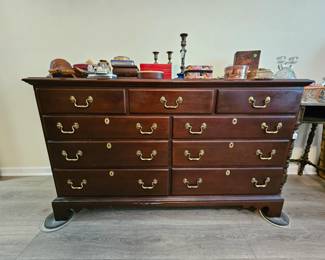Link Taylor/Lexington Furniture - Solid Mahogany triple dresser
