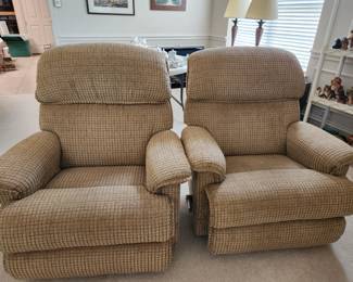 pair of tan recliners