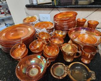 carnival glass dinner set