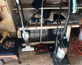 Sweepers-Vacuum-Steamer