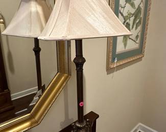W17 - $20 Table Lamp