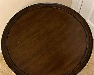 W3 - $95. Henredon Round Side Table. Solid Wood claw feet.  Measures 21.5" across x 26.5" tall