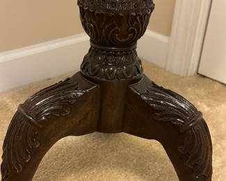 W3 - $95. Henredon Round Side Table. Solid Wood claw feet.  Measures 21.5" across x 26.5" tall