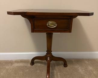W4 - $95. Gordon's Small Drop Leaf Side Table. Measures 18" deep x 26" tall x 24" wide with leaves up - 13" wide when down. Johnson City, TN. 