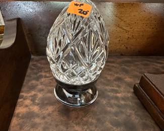 W62 - $20 Waterford Crystal Egg. 