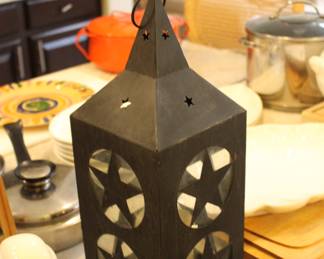 Another decorative lantern
