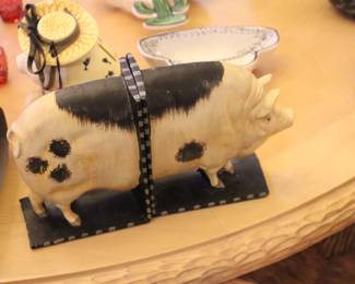 Pig bookends by Dept. 56