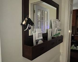 foyer decor/mail slot