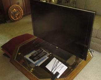 COFFEE TABLE AND TELEVISION