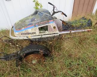 Lot 34. Evinrude Skimmer 400 snowmobile and trailer