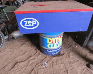 Lot 47. Zep parts washer