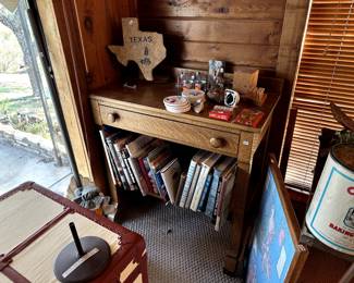 Beautiful oak small sideboard. books,southwest things