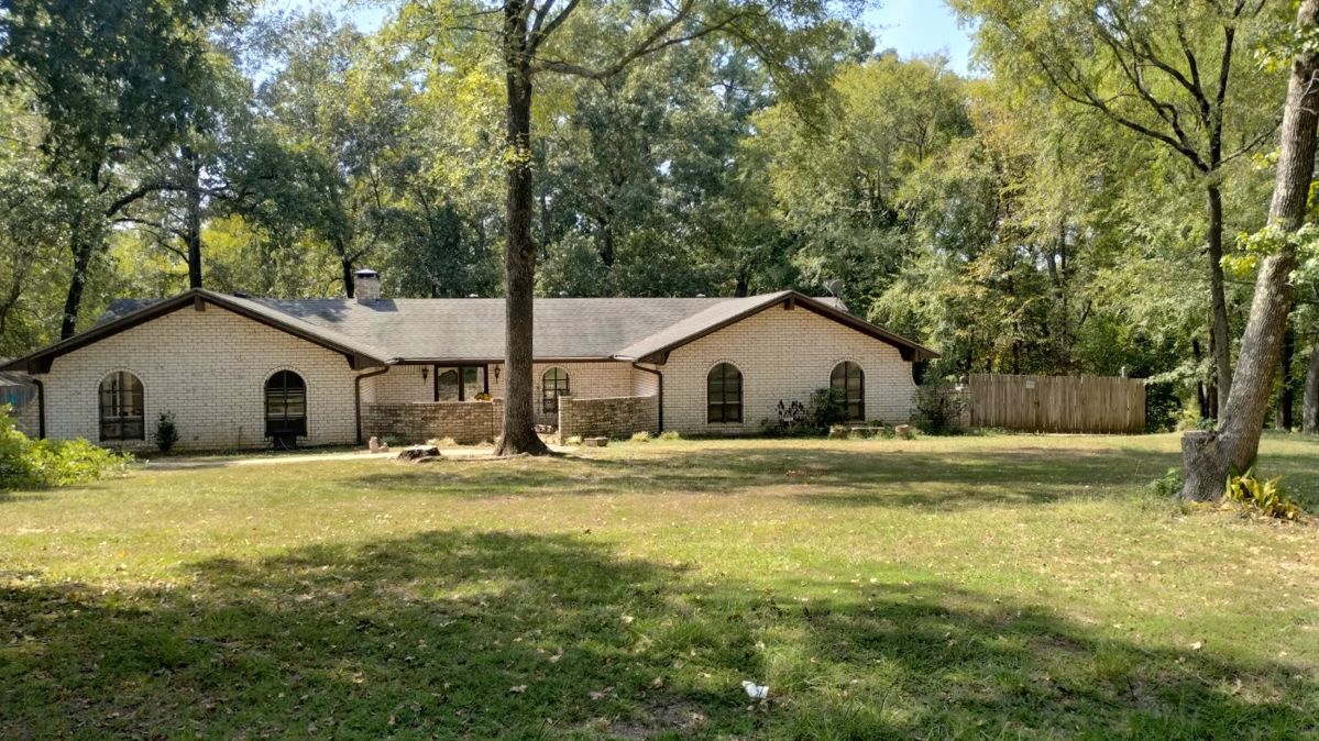 The most stunning estate sale in Longview... starts on 10/5/2023