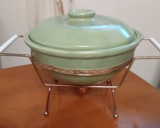 Green pottery server