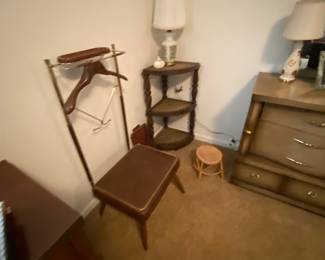 Man's Dressing Chair