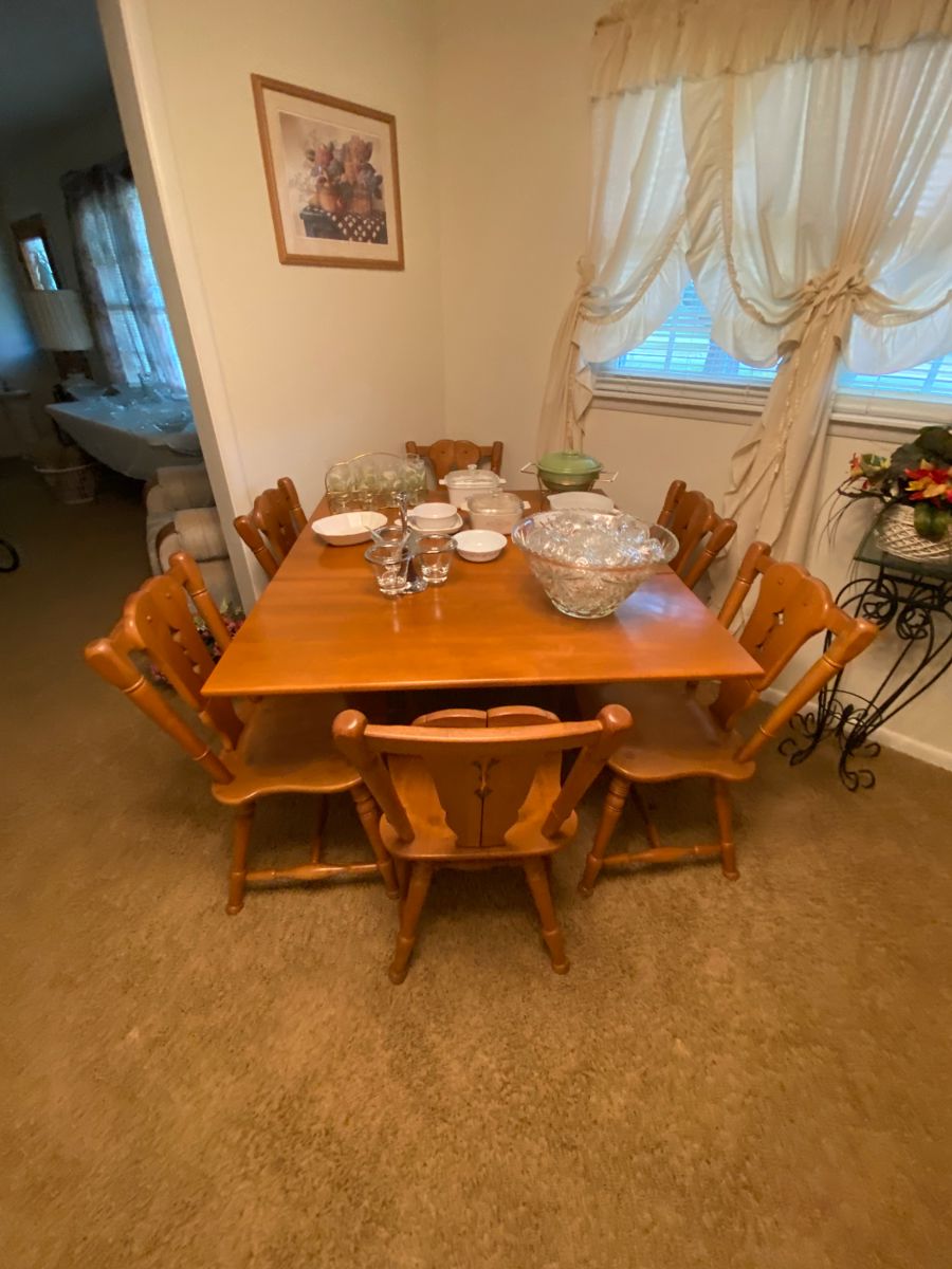 Vintage Cochrane's Driftwood No. 625 Maple Table with 6 chairs