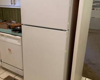 Another refrigerator in the home available GE no icemaker