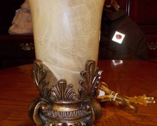 Ornate Tulip Styled Table Lamp