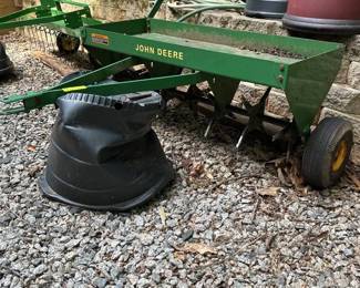 John Deere Aerator 40in Tow Behind