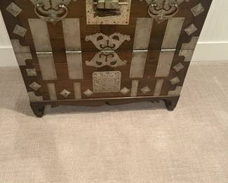 $110 Asian trunk chest as found 28.5"w x 17"d x 27.5"h.  Great end table.  One leg is a bit bent - notice left hand leg.