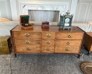$340 Henredon dresser.  Excellent condition.  70"w x 20"d x 30"h.  Bedside table in the next photo is included.