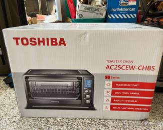 Toshiba toaster oven - new in box!