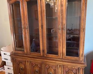Thomasville lighted china cabinet