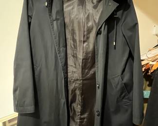 Men's and women's clothing (many new with tags!)........