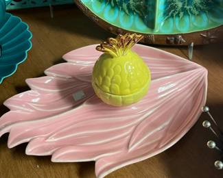 I have no idea why there is a pineapple in the middle of a tray of pink leaves and I don’t care.  I love everything about this.  What would you serve in it?  What wouldn’t you serve in it.  You don’t even have to use it as a server - put it on your dresser and keep jewelry and change or q-tips whatever.  But this thing deserves to be out and used.
