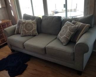 Cozy couch - three available
