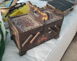 Sewing chest