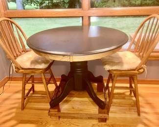 Dining table (on wooden riser and chairs