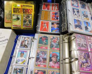 Sports trading baseball cards