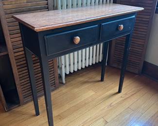 BUY IT NOW! $60. Small Sofa Table