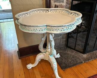 BUY IT NOW! $125. Henredon, Hand-Painted Table w/ Aqua green accents.