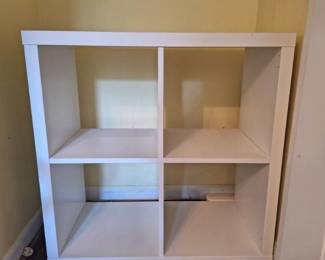 White 4 Square Cube Shelf