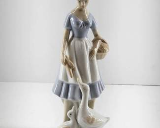 Cottagecore Vintage Porcelain Figurine Lady With Geese