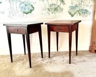 VINTAGE HEPPLEWHITE FEDERAL STYLE MAHOGANY SIDE TABLES - SET OF 2