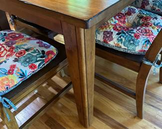 Distressed Wood Kitchen Table Set with Hidden Leaf