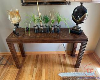 HENREDON Parson Style Console Table