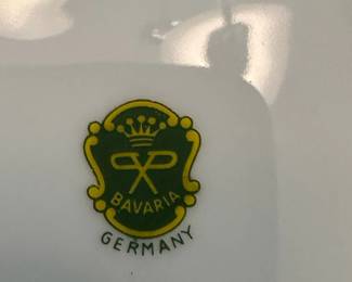 Vintage Porzellanmalerei Parbus Plates with 24KT Gold Gilt Borders