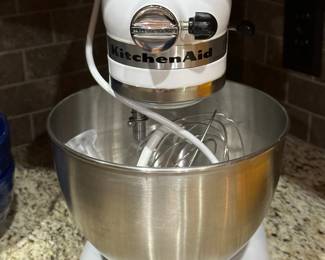 Kitchen Aid Classic Mixer