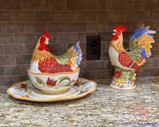 FITZ & FLOYD Garden Medley Rooster Pitcher and Hen Soup Turen